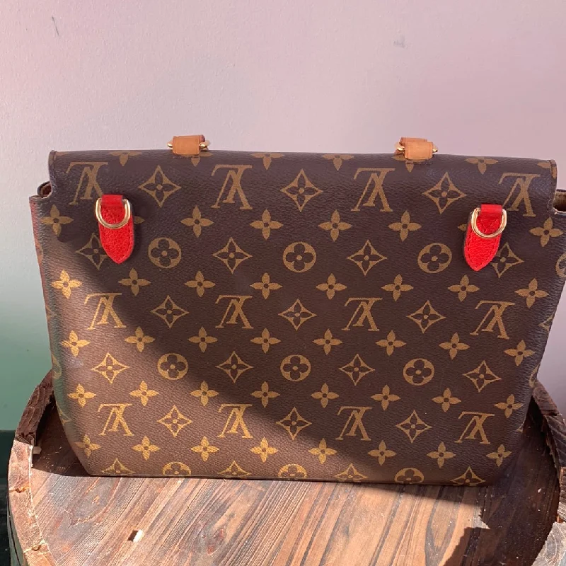 Louis Vuitton bags with a zippered interior pocket for better organizationLouis Vuitton Marignan Monogram Handbag