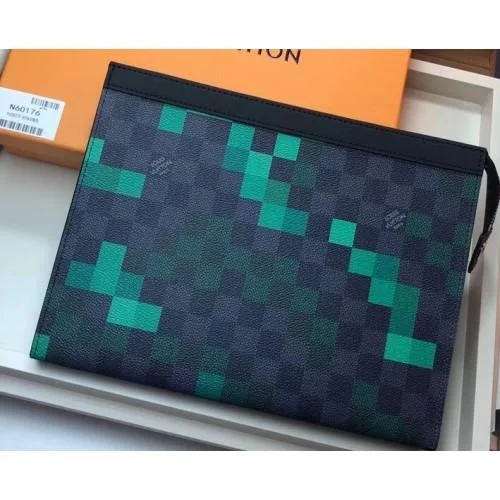 Louis Vuitton Speedy bags in monogram canvas for a classic lookLouis Vuitton Pochette Voyage MM Pixel Monogram Green