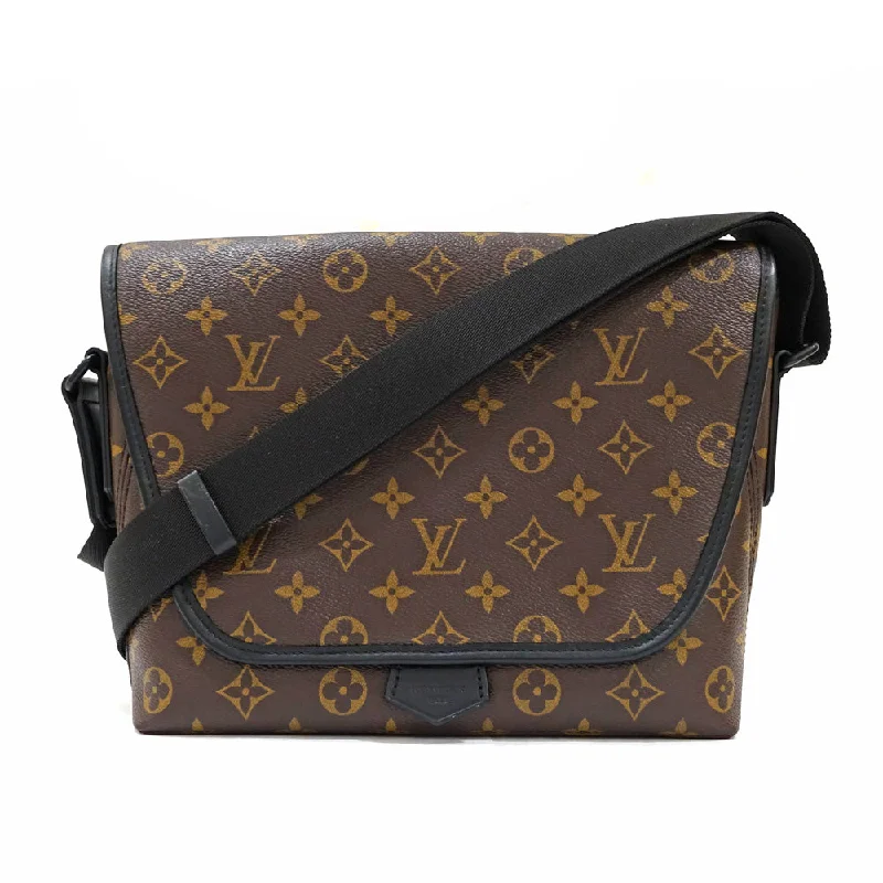 Louis Vuitton tote bags with a water - resistant coating for outdoor useLouis Vuitton Magnetic Messengers M45557 Magnetic Messengers M45557 Magnetic Messengers M45557 Magnetic Messengers M45557 Magnetic Messengers