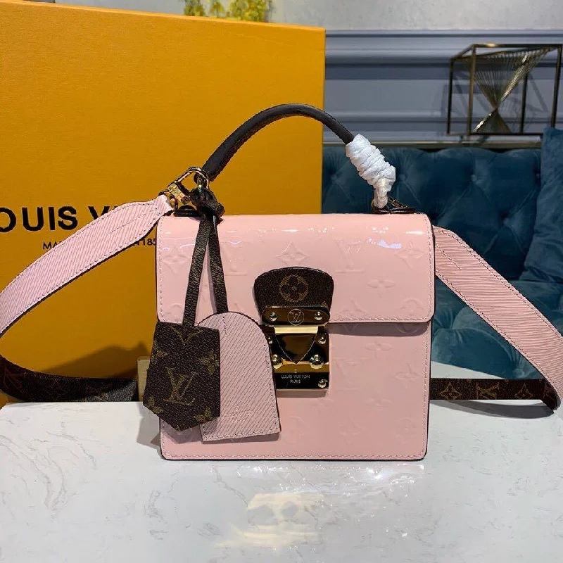 Louis Vuitton handbags with a beaded trim for a touch of glamourLouis Vuitton Spring Street Monogram Vernis Rose Ballerine