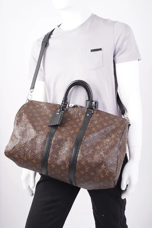 Louis Vuitton Speedy bags in monogram canvas for a classic lookLouis Vuitton Mens Keepall Monogram Canvas 45