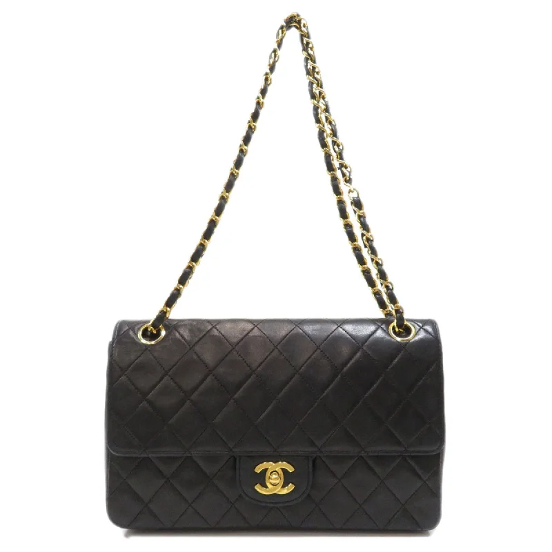 Chanel Chain Strap Handbag for Everyday UseChanel Chain Shoulder Matelasse Bag Calfskin Women's