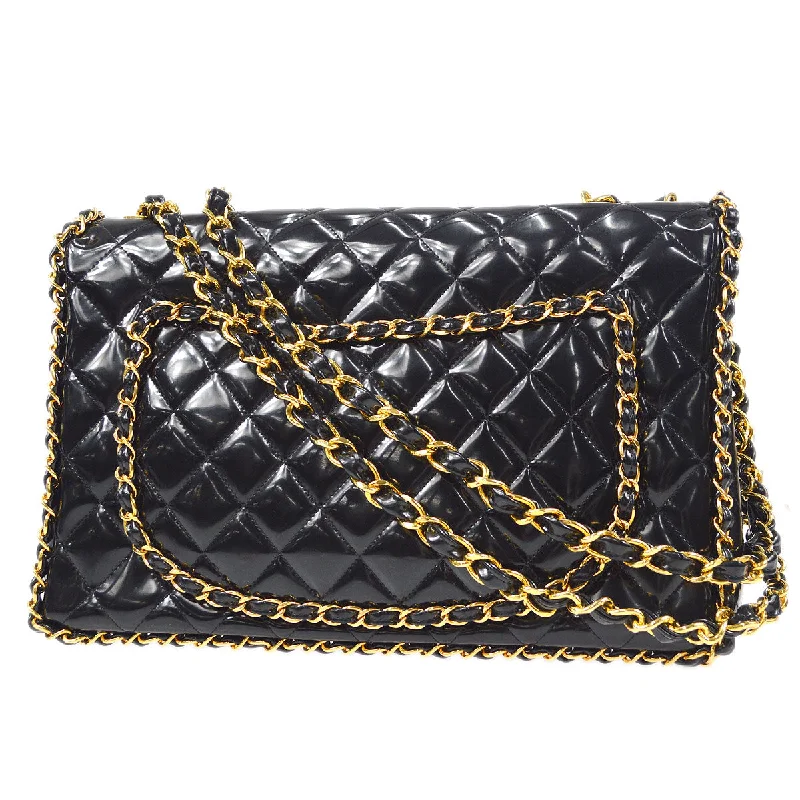 Chanel Medium Tote Bag for Office LadiesCHANEL Classic Flap Maxi Chain Shoulder Bag Black 26318