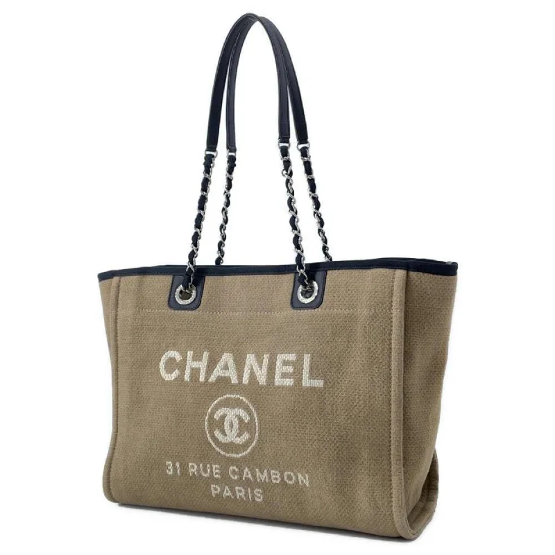 Chanel Vintage Inspired Handbag for Retro LoversChanel Chain Tote Bag Deauville Line Medium Canvas A67001