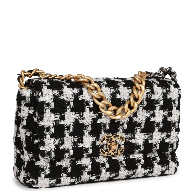 Chanel Quilted Leather Shoulder Bag for FashionistasChanel Large 19 Flap Bag Black and White Tweed Mixed Hardware