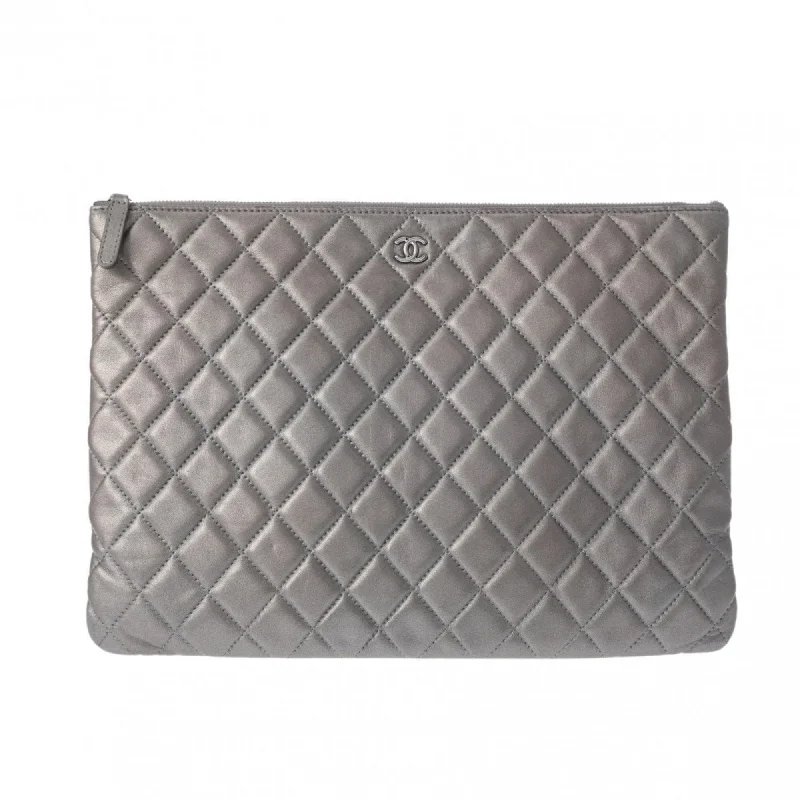 Chanel Luxury Handbag for High - End EventsCHANEL Chanel Matelasse Silver Unisex Lambskin Clutch Bag