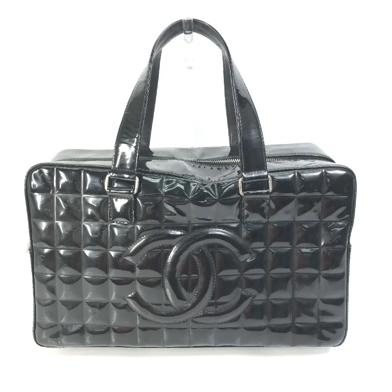 Chanel Quilted Leather Shoulder Bag for FashionistasChanel CC Mark Bag Shoulder Bag Bag Hand Bag Duffle Bag Black