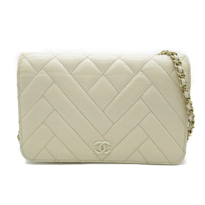 Chanel New Arrival Handbag with Gold HardwareCHANEL Chain Wallet Shoulder Bag Calfskin (Cowhide) Women's White