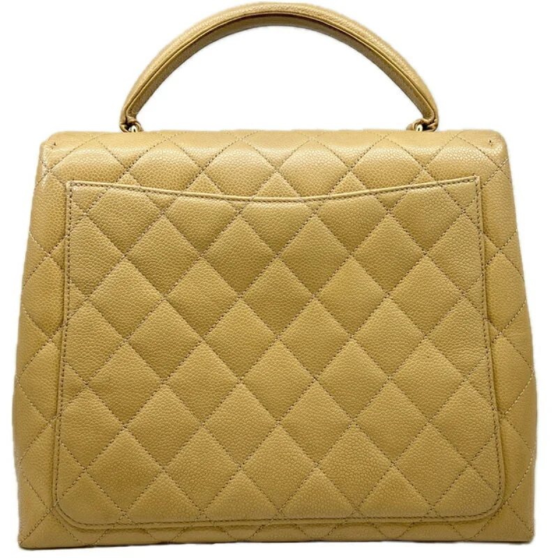 Chanel Quilted Leather Shoulder Bag for FashionistasCHANEL Coco Handle Handbag