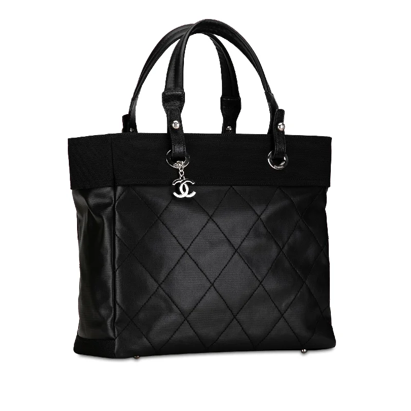 Chanel Classic Flap Bag for Evening PartyCHANEL Large Paris Biarritz Tote Tote Bag