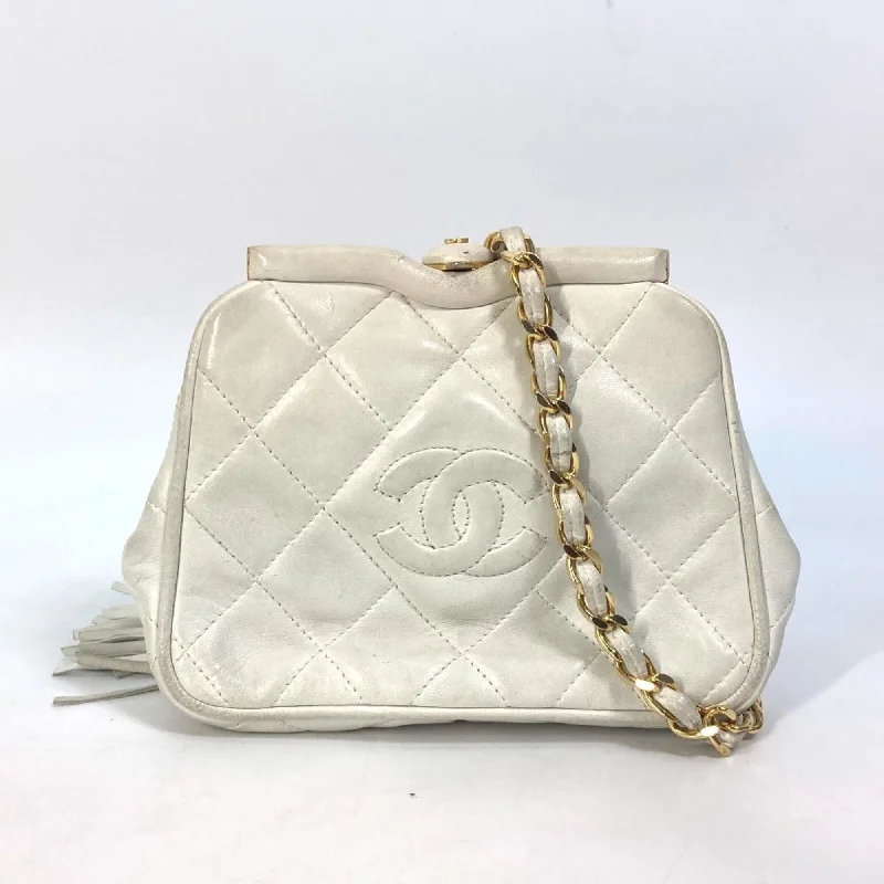 Chanel Medium Tote Bag for Office LadiesChanel CC Mark CC Kisslock Waist Pouch Chain with Fringe Waist Pouch White GoldHardware