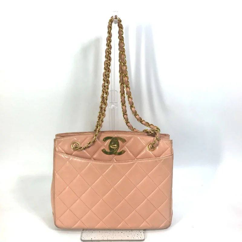 Chanel Handbag with Adjustable Strap for ComfortChanel CC Mark Shoulder Bag Chain bag Tote Bag Shoulder Bag pink GoldHardware