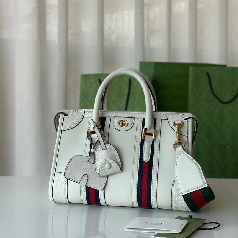 Women Gucci bags with a chain - link trim and a leather bodygucci luxury - Nushad Bags - 617