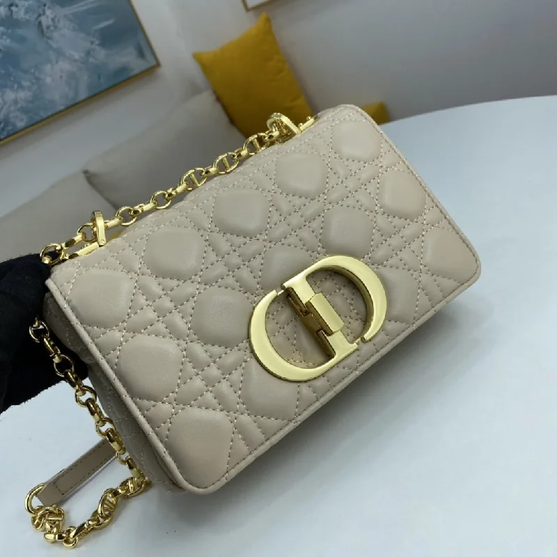 Luxury Christian Dior crossbody bags with a chain - link strapEN - New Arrival Bags Christian Dior 069