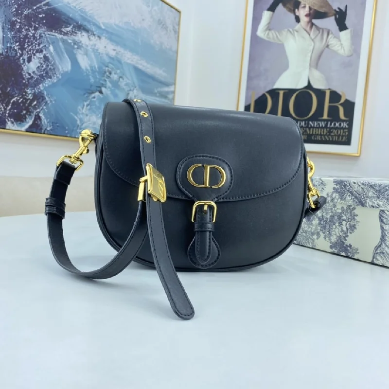 Fashion - forward Christian Dior tote bags for the modern womanEN - New Arrival Bags Christian Dior 076