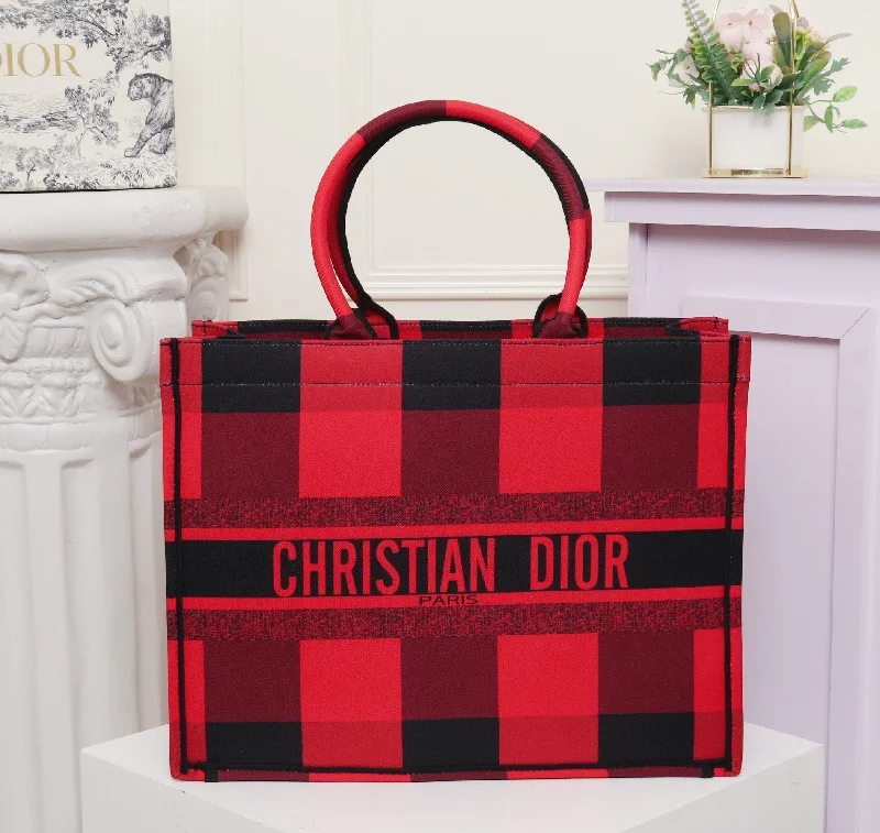 Christian Dior handbags with a detachable mirror for on - the - go touch - upsEN - New Arrival Bags Christian Dior 180