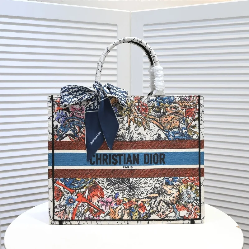 Contemporary Christian Dior handbags with a unique shapeEN - New Arrival Bags Christian Dior 295