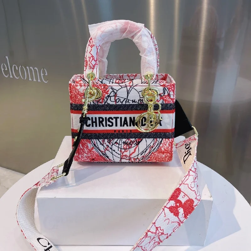 Christian Dior handbags with a removable shoulder strap for versatilityEN - New Arrival Bags Christian Dior 308