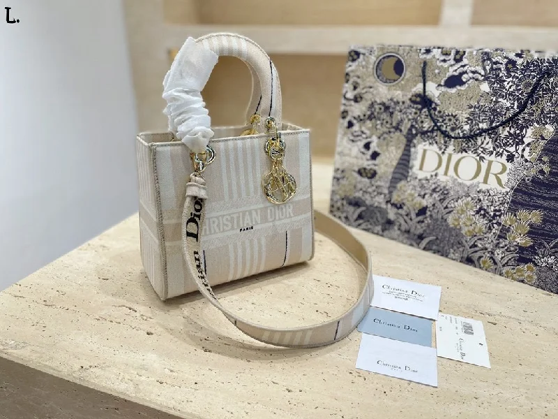 Christian Dior bags with a zip - top closure and multiple compartmentsEN - New Arrival Bags Christian Dior 330