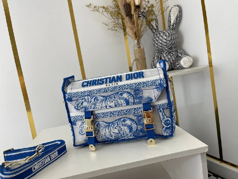 Stylish Christian Dior shoulder bags with a tassel - adorned zipperEN - New Lux Bags Christian Dior 336