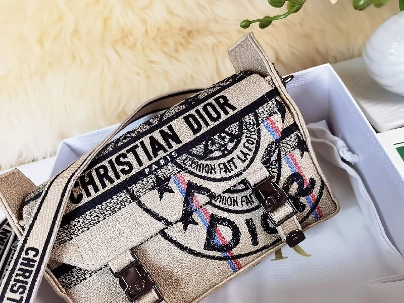 Christian Dior handbags with a removable shoulder strap for versatilityEN - New Lux Bags Christian Dior 340