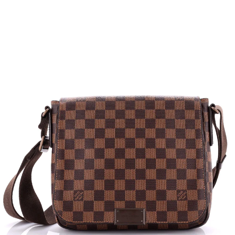 Contemporary Christian Dior handbags with a unique shapeDistrict Messenger Bag Damier PM