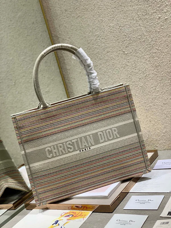 Stylish Christian Dior shoulder bags with a tassel - adorned zipperWF - Dior Bags - 531