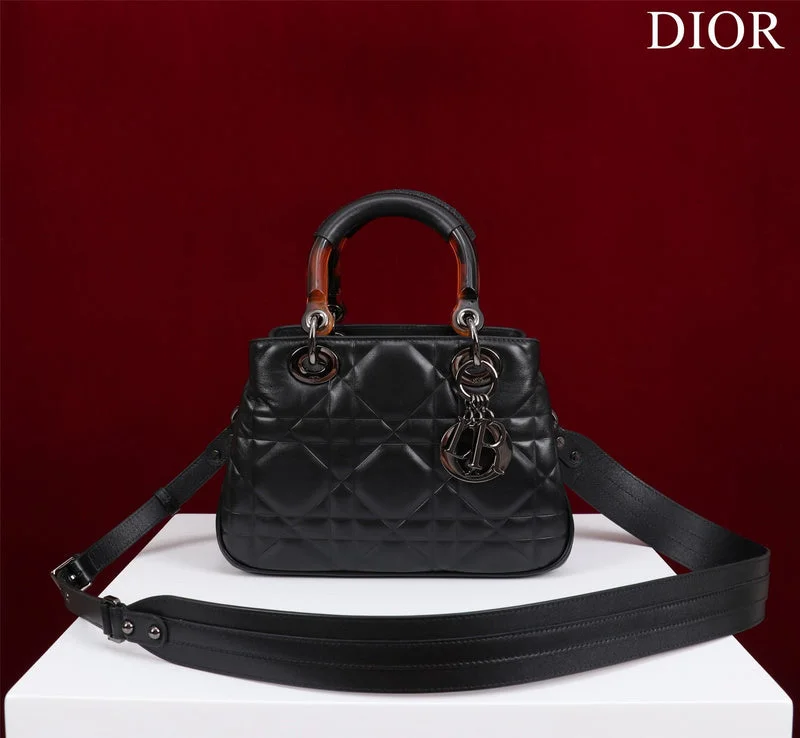 Stylish Christian Dior shoulder bags with a tassel - adorned zipperWF - Dior Bags - 546