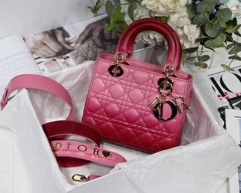 Christian Dior handbags with a detachable mirror for on - the - go touch - upsWF - Dior Bags - 557