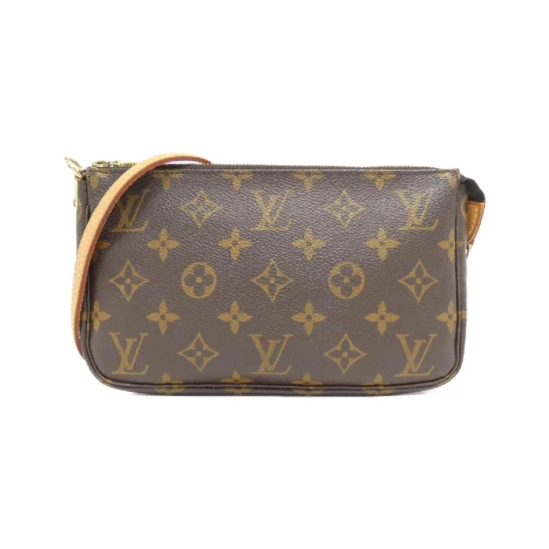 Ladies Louis Vuitton Capucines bags with gold - toned hardwareLouis Vuitton M51980+J00145 Monochromatic accessories